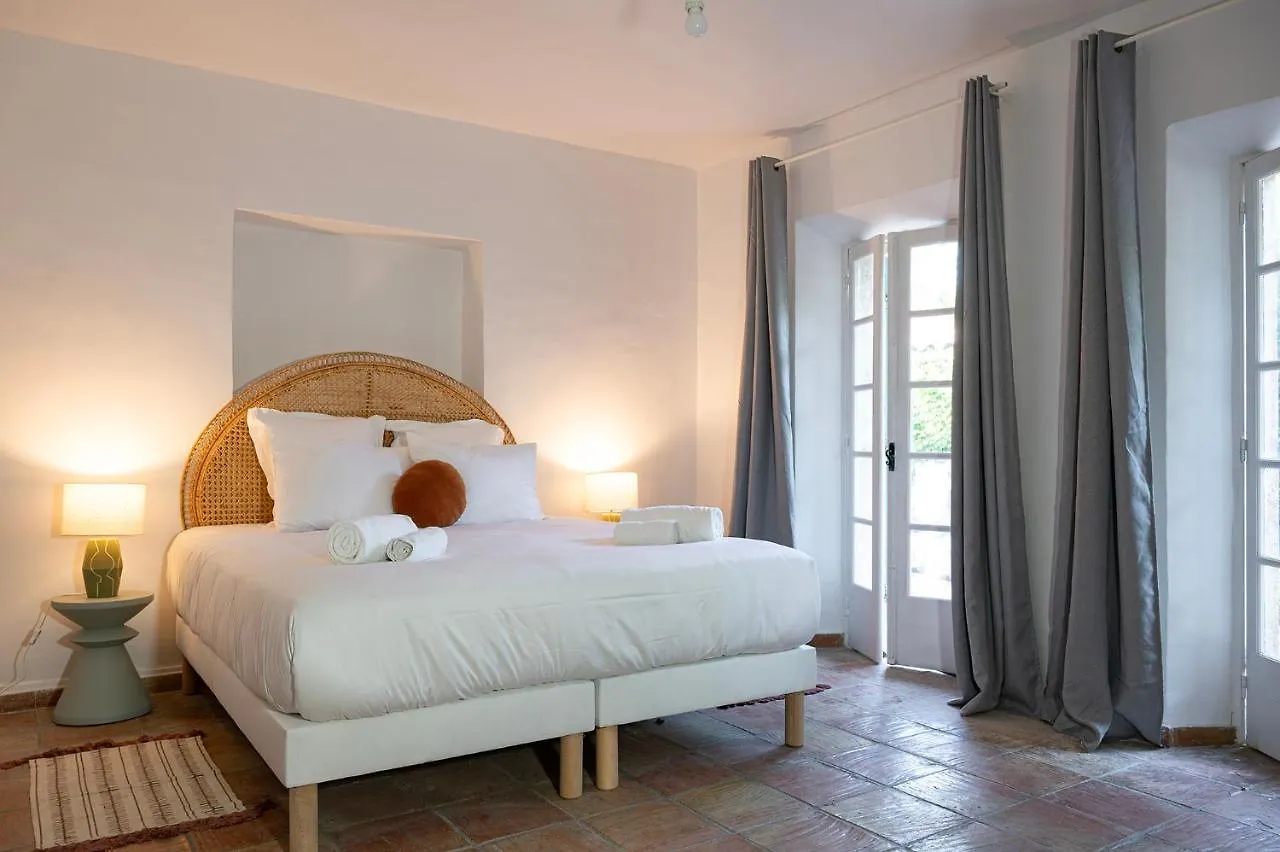 Lou Mare Hotel Saint-Tropez 0*,